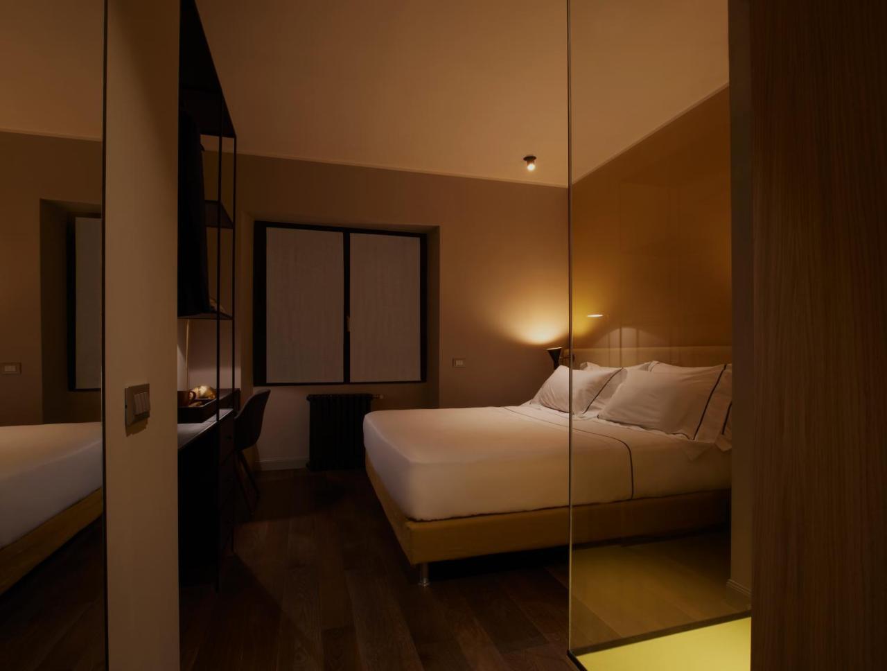 The Place Rome Bagian luar foto