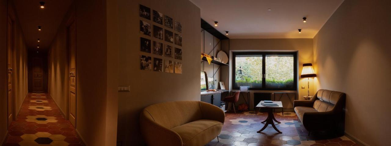 The Place Rome Bagian luar foto